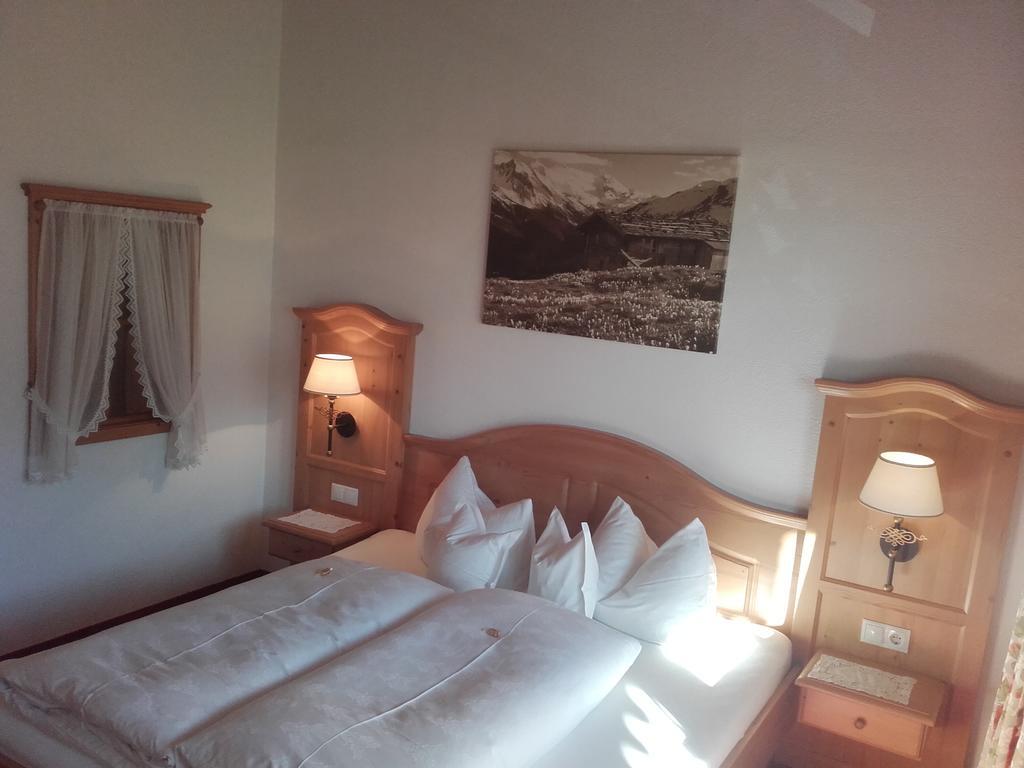 Tirol Appartement Haus Zillertal Цель-ам-Циллер Экстерьер фото