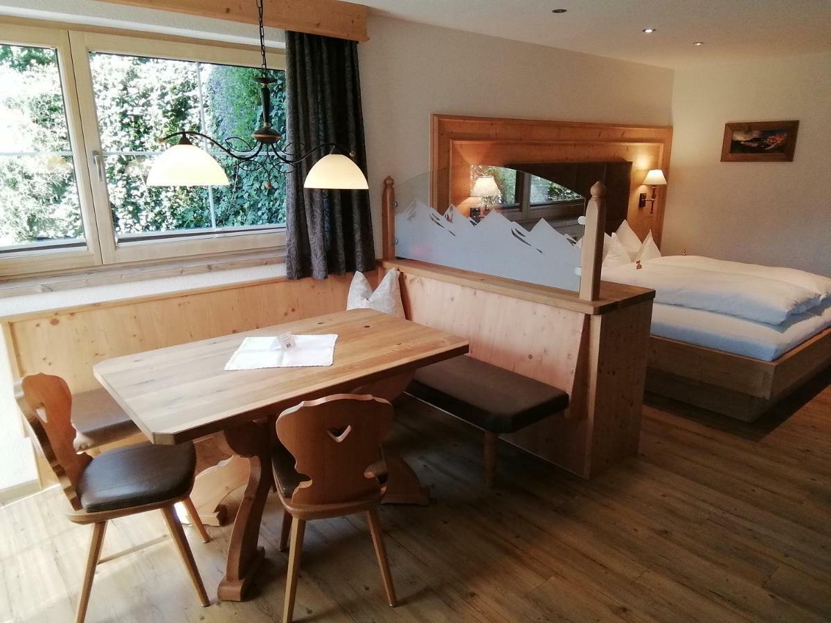 Tirol Appartement Haus Zillertal Цель-ам-Циллер Экстерьер фото