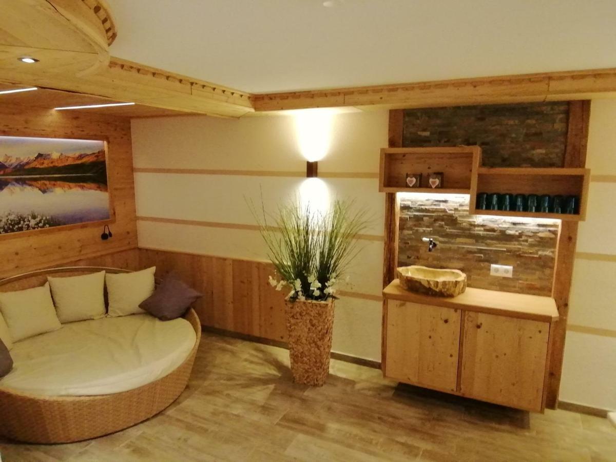 Tirol Appartement Haus Zillertal Цель-ам-Циллер Экстерьер фото